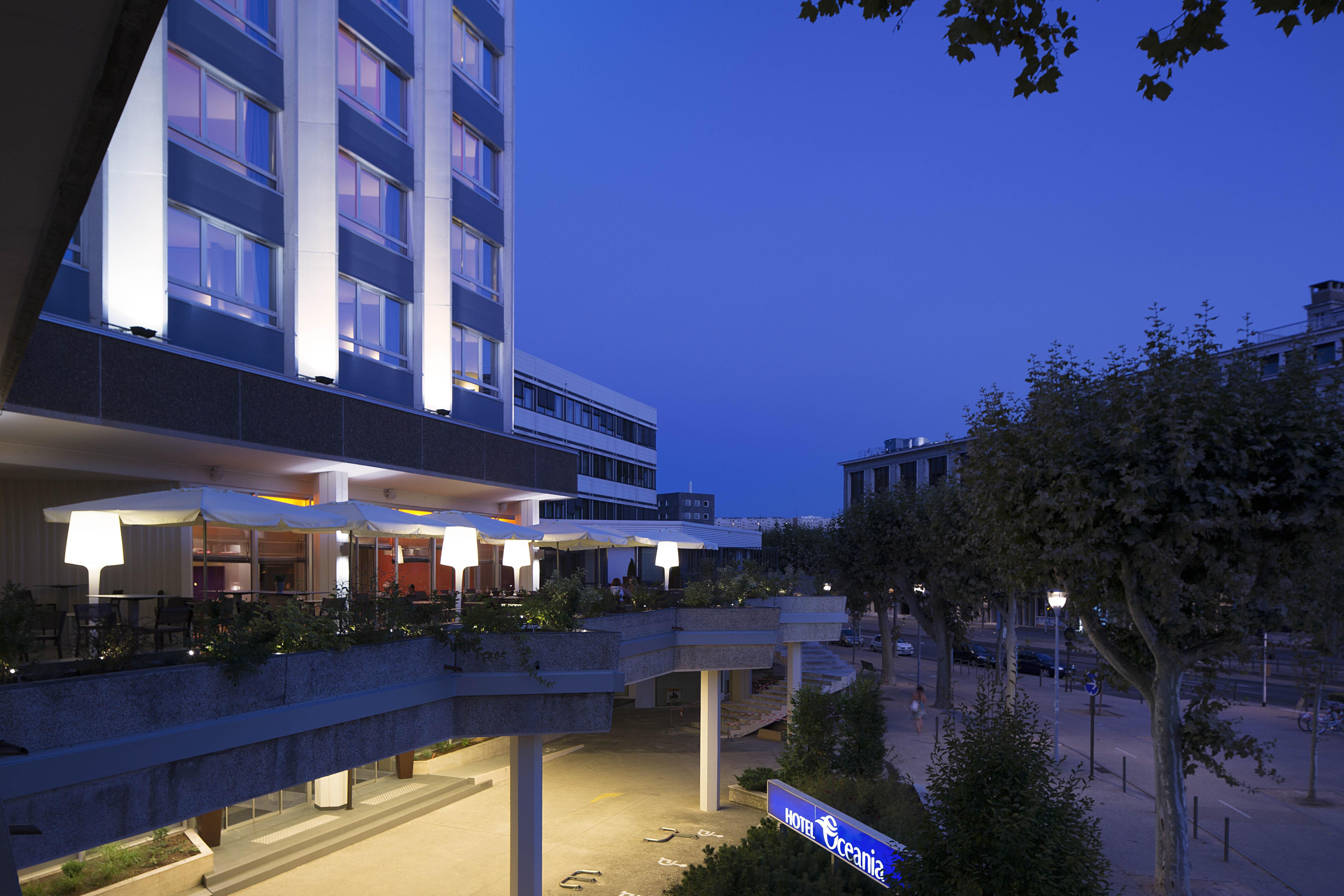 Oceania Clermont Ferrand Hotel Exterior foto