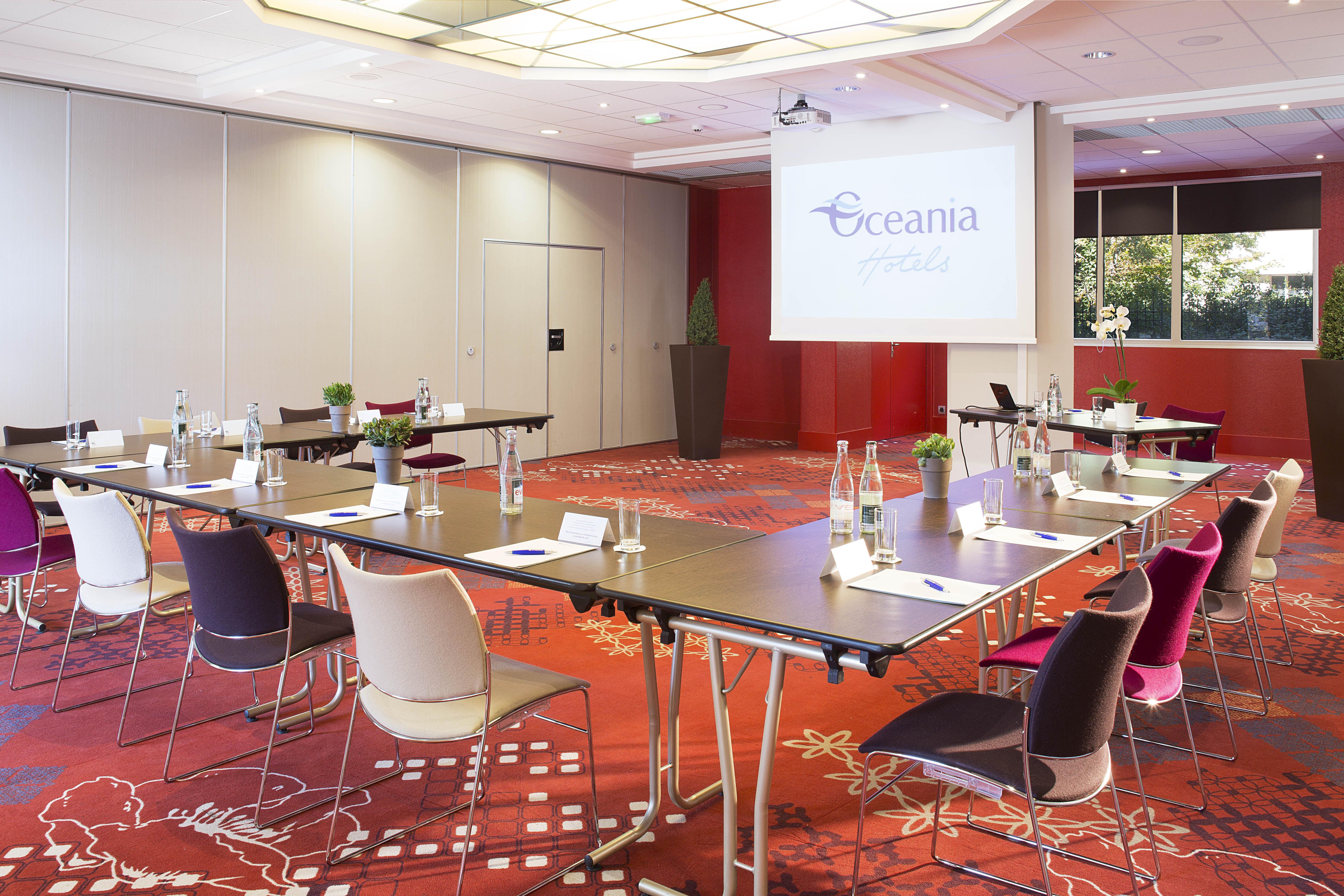 Oceania Clermont Ferrand Hotel Exterior foto